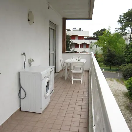 Modern Flat At Pineda Grado